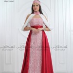 فساتين مطرزة